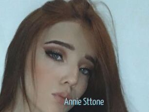 Annie_Sttone
