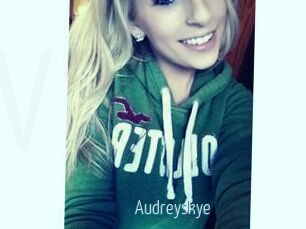 Audrey_skye