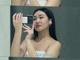 Akiramieko