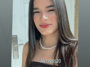 Ali_cross20