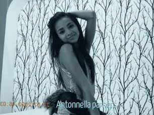 Antonnella_parkers