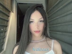 Ariafoxxcs