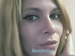 BlondyHotGirl