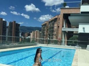 Bonnie_Davis