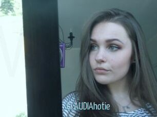 CLAUDIAhotie