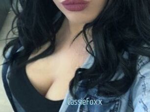 Cassie_Foxx