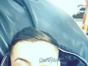 Charleydon Video Sexe