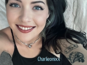 Charlieonixx