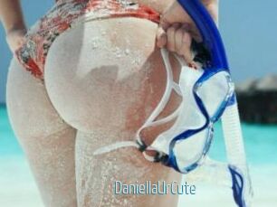 DaniellaUrCute