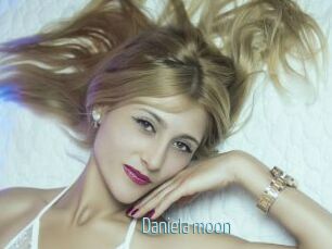 Daniela_moon