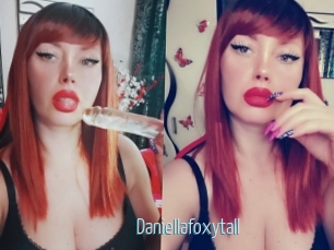 Daniellafoxytall