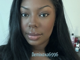 Demixoxo6996