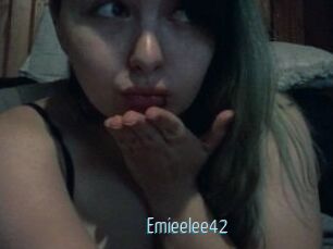 Emieelee42