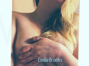 Emilla_Brooks