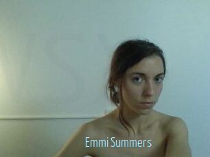 Emmi_Summers