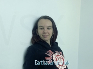 Earthadensfordek