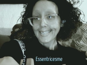 Essentricesme