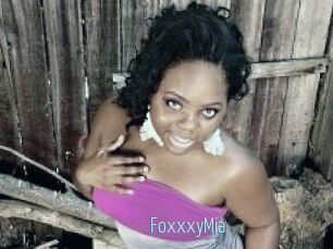 FoxxxyMia