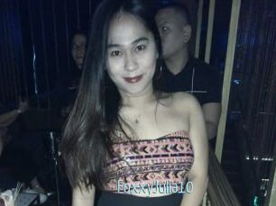 FoxxyJulia10