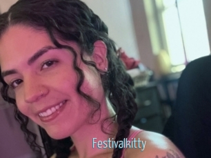 Festivalkitty