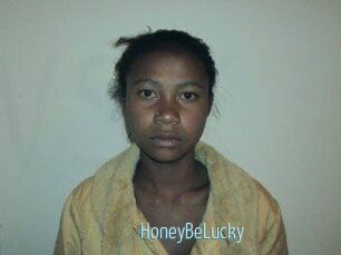 HoneyBeLucky
