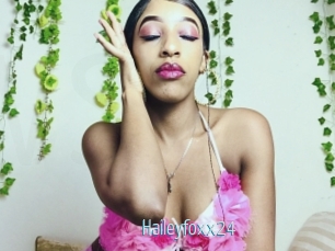 Haileyfoxx24