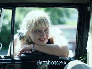 Hottyblondexx