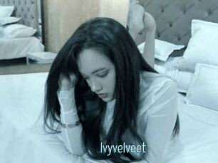 Ivyvelveet