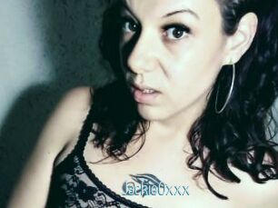 JackieOxxx