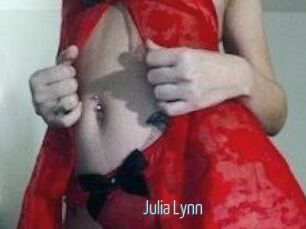 Julia_Lynn