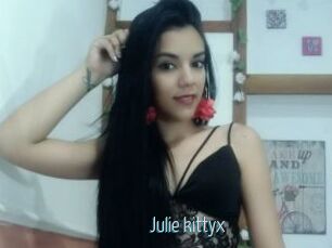 Julie_kittyx