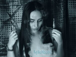 KylieNaomi