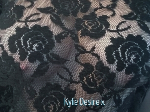 Kylie_Desire_x