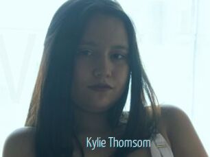 Kylie_Thomsom