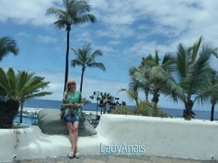 LadyAnais
