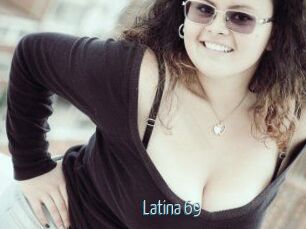 Latina_69