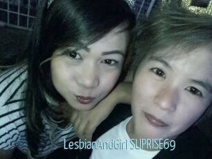 LesbianAndGirl_SUPRISE69