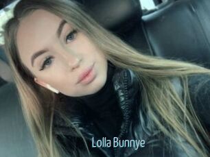 Lolla_Bunnye
