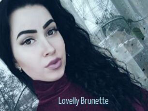 Lovelly_Brunette