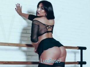 LunaRoseJ