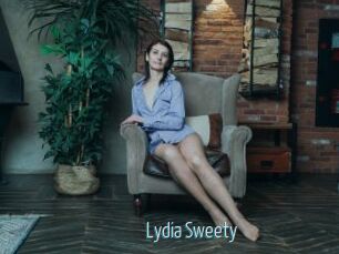 Lydia_Sweety