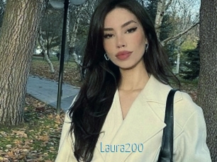Laura200