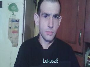 Lukasz8