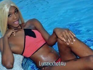 Lunaxxhot4u