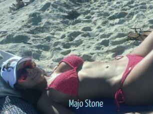 Majo_Stone