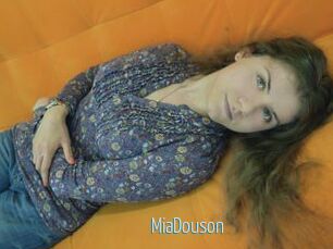 MiaDouson