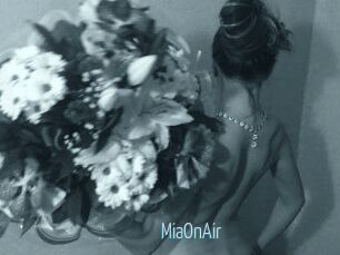 MiaOnAir