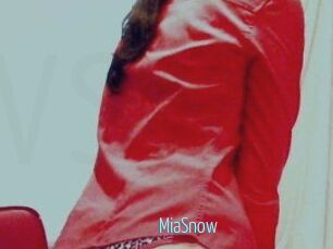 MiaSnow
