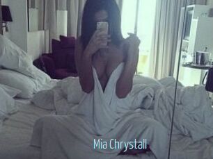 Mia_Chrystall