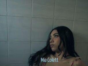 Mia_Colett